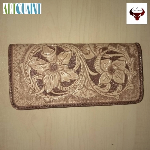 خرید، قیمت و مشخصات کیف پول چرمی مردانه حکاکی شده دست رنگ و دستدوز دوخت با نخ ایتالیایی | هنرظریف