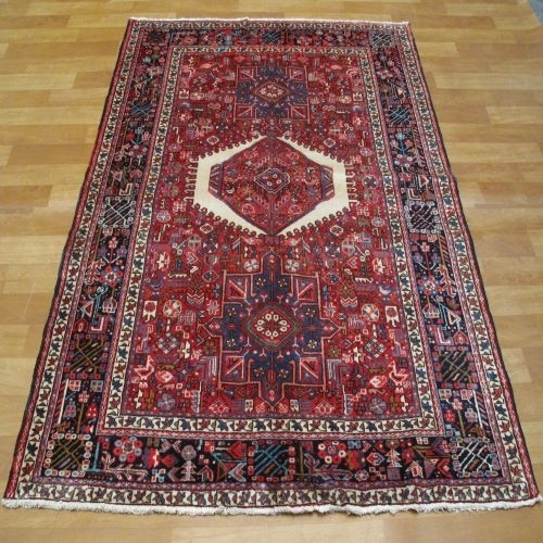 خرید آنلاین، فرش دستباف قرجه طرح ۳ ترنج سایز قاليچه رنگ زمینه لاكي رنگ حاشیه سرمه اي کد ۳۹۵۵۲ | هنرظریف