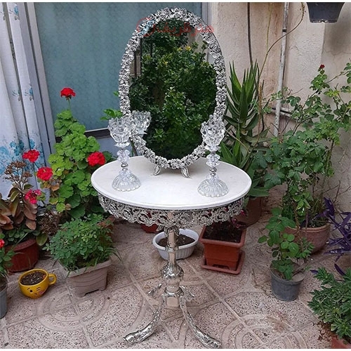 خرید آنلاین، سرویس کامل آینه و شمعدان و میز کنسول آلیاژ، باکیفیت و ماندگار و نازلترین قیمت | هنرظریف