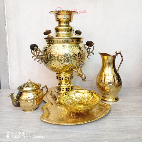 خرید، قیمت و مشخصات سرویس 5 پارچه سماور ذغالی برنجی 6 لیتری، قلم هخامنش دسته توری با گارانتی تعویض _ هنرظریف