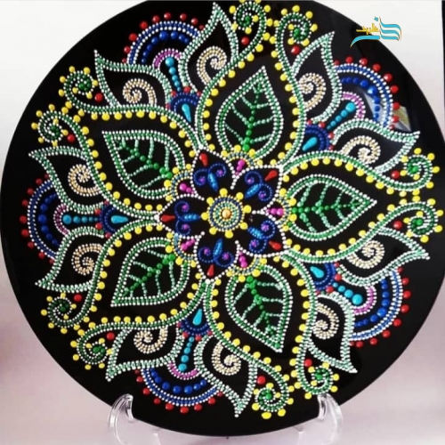 بشقاب شیشه ایی نقطه کوبی دیوارکوب برگ پائیزی با حفظ کیفیت بالا و قابل شستشو