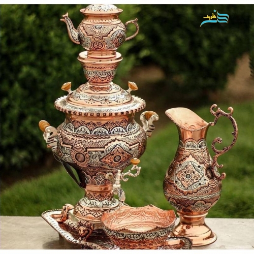 نمای نزدیک از سطح محصول برای نمایش کیفیت آبکاری مس و نقره و درخشش آن.