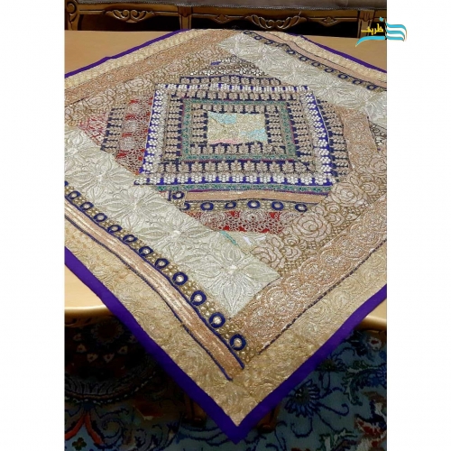 رومیزی مربع سرمه دوزی و نواردوزی ساتن ۱۰۰×۱۰۰ قابل شستشو B-8
