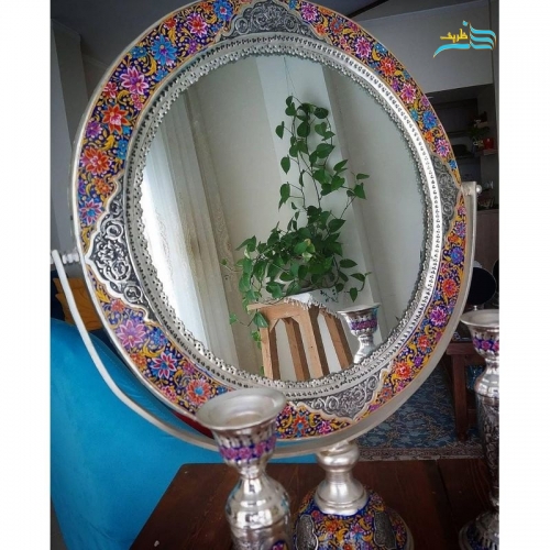 سرویس آینه گهواره ای و شمعدان برنجی روکش نقره قلمزنی عروس