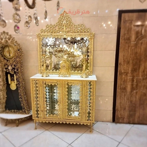سرویس آینه وکنسول به همراه شمعدان و ساعت با طراحی جدید و رنگ ثابت
