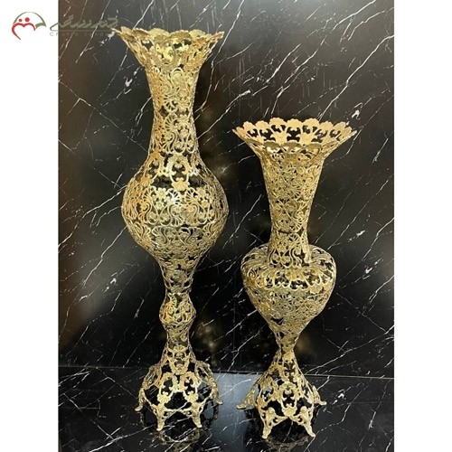 گلدان های برنزی دو تیکه پایه دار در طرح گل یاس بزرگ و کوچک طلایی رنگ، ظریف کاری شده - هنرظریف