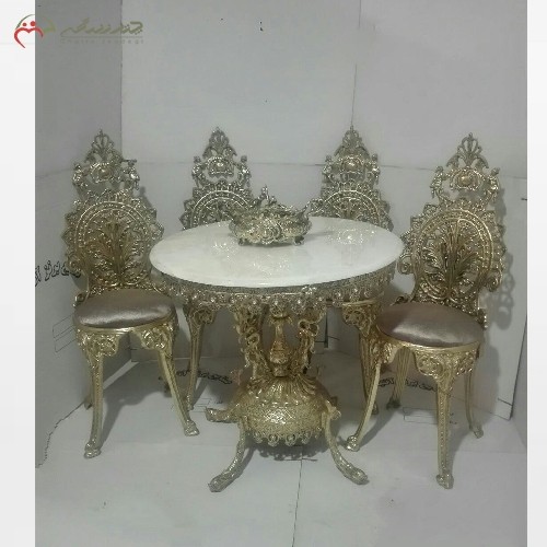 میز ناهار خوری 4 نفره، میز در طرح پایه ماهی، تک و زیبا، بدون تغییر رنگ با ضمانت - هنرظریف