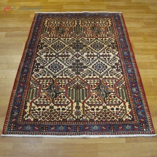فرش دستبافت میمه کد 39816  نقشه ی سراسری با رنگ زمینه ی لاکی و حاشیه ی آبی، چشم نواز با تقارن رنگ - هنرظریف