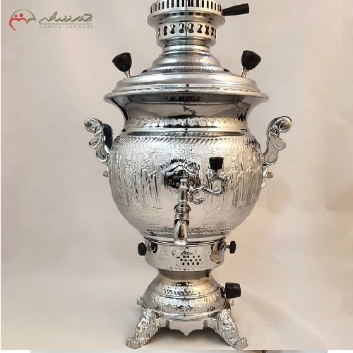 سماور گازی برنجی 8 لیتری کد 116 با ورق ضخیم و بدنه ی سیلور و قلم زنی شده، کیفیت عالی همراه ضمانت 1 ساله - هنرظریف