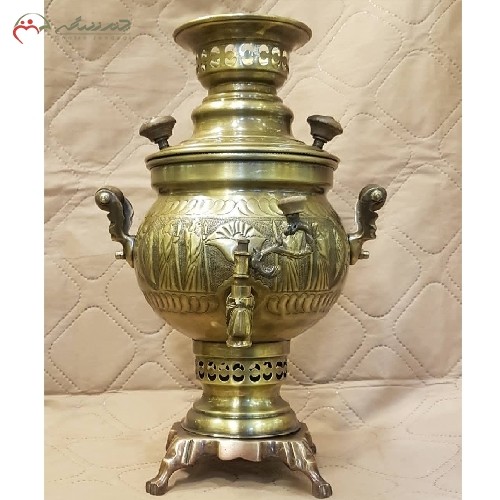 سماور ذغالی 3 لیتری با رنگ آنتیک و بدنه ی قلم کاری شده به رنگ طلایی، با رنگ متنوع بدنه کد 116 - هنرظریف