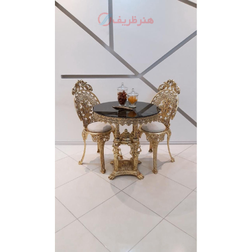 میز نهارخوری دو نفره آلومینیومی با رویه شیشه _ هنرظریف
