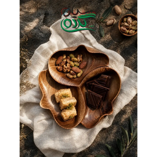 ظرف چوبی پذیرایی گلبرگ سه‌ خانه گردوی سیاه دست ساز