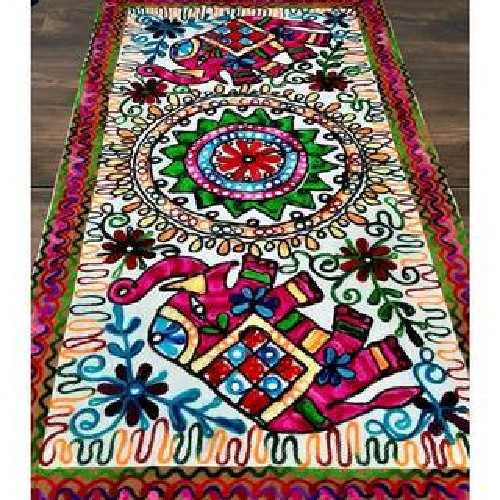 رومیزی مستطیل سوزن دوزی بلوچ و آینه کاری کتان قابل شستشو B-1