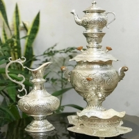 خرید سرویس سماور برنجی ۴ لیتری آبکاری نقره قلمزنی کریستالی | هنرظریف