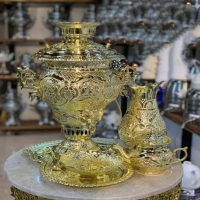 خرید سرویس سماور زغالی برنجی ۸ لیتری لبه‌دار با ضمانت ۱۸ ماه | هنرظریف