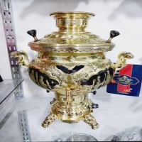 خرید، قیمت و مشخصات سماور ۸ لیتری مهسان گازی برنجی، سیاه قلم سرباز، استفاده شده از ورق ضخیم_ هنرظریف