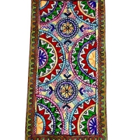 خرید رومیزی مستطیل سوزن دوزی و آینه کاری کتان دست دوز | هنرظریف